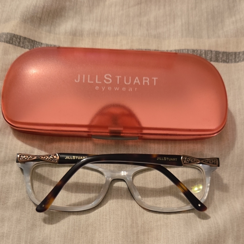 Jill Stuart Eyewear with Case